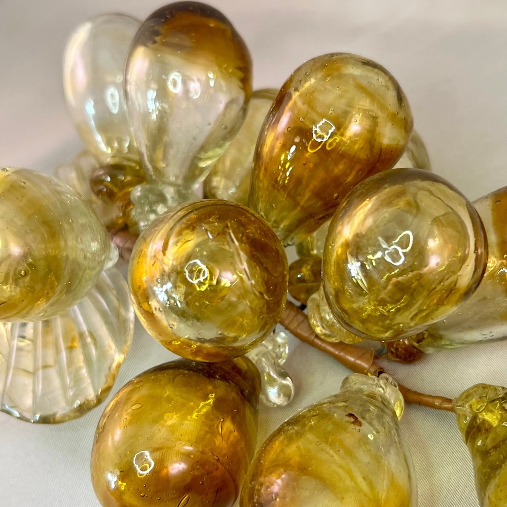 Vintage Blown Glass Grapes Cluster Amber Gold MCM Decor Large Excellent - Picture 5 of 8